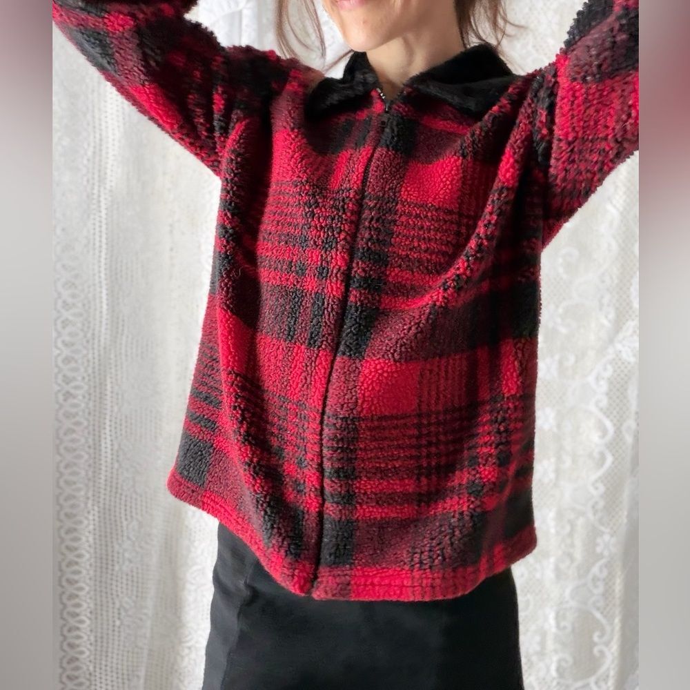 Vintage Plaid Fleece Jacket Red Black Faux Fur Collar Zip Front Size S - Picture 3 of 10